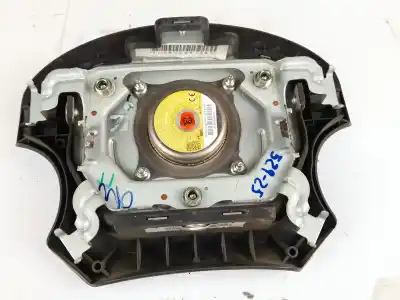 Second-hand car spare part front left air bag for toyota hilux vii pick-up (_n1_, _n2_, _n3_) 2.5 d 4wd (kun25) oem iam references 451300k070   Second-hand car spare part front left air bag for toyota hilux vii pick-up (_n1_, _n2_, _n3_) 2.5 d 4wd (kun25) oem iam references 451300k070