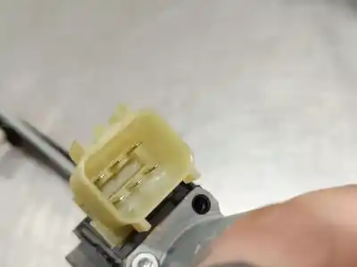 Pezzo di ricambio per auto di seconda mano alzacristalli anteriore sinistro per jaguar e-pace (x540) 2.0 d165 riferimenti oem iam j9c323201ac  