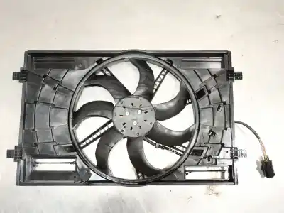 İkinci el araba yedek parçası elektro fan için volkswagen t-roc (a11, d11) 2.0 tdi oem iam referansları 5q0121203dq