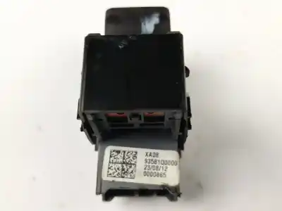 Pièce détachée automobile d'occasion commande de lève vitre arrière gauche pour hyundai bayon (bc3) 1.2 mpi références oem iam 93581q0000   Pièce détachée automobile d'occasion commande de lève vitre arrière gauche pour hyundai bayon (bc3) 1.2 mpi références oem iam 93581q0000