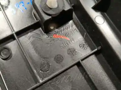 Second-hand car spare part decorative moulding for citroen c5 aircross (a_) 1.2 puretech 130 (arhnsj) oem iam references 9819474077  