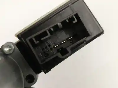 Peça sobressalente para automóvel em segunda mão motor elevador vidro traseiro direito por seat leon (5f1) 2.0 tdi referências oem iam 5q0959812a  