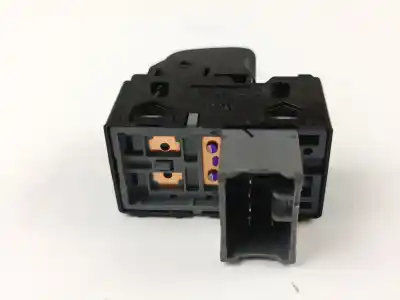 Pièce détachée automobile d'occasion commande de lève vitre avant droit pour hyundai i20 iii (bc3, bi3) 1.6 t-gdi références oem iam 96581q0000  