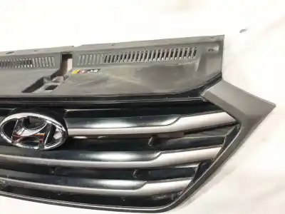 Автозапчастина б/у передня решіта для hyundai tucson (tl, tle) 1.7 crdi посилання на oem iam 86351d7000  