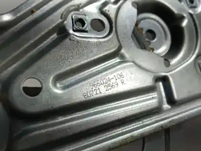 Автозапчастина б/у регулятор вікна передній лівий для renault scénic iii (jz0/1_) 1.2 tce (jz16) посилання на oem iam 807212569r  