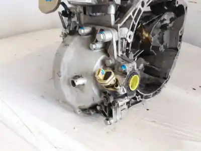 Second-hand car spare part gearbox for fiat scudo furgón (220_) 2.0 jtd oem iam references 20lm06 5 velocidades 