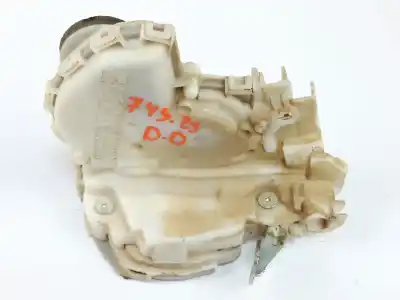 Second-hand car spare part front right door lock for suzuki vitara (ly) 1.6 allgrip (apk 416) oem iam references 8220154p20