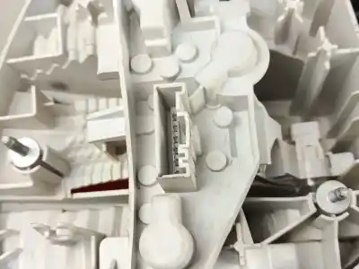 Second-hand car spare part right tailgate light for bmw 1 (e87) 118 d oem iam references 084441946r  