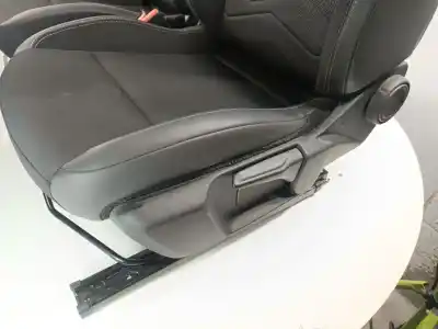 Second-hand car spare part complete seat set for jeep avenger (j2) electric oem iam references   