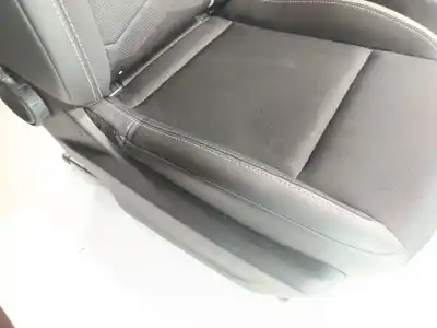 Second-hand car spare part complete seat set for jeep avenger (j2) electric oem iam references   