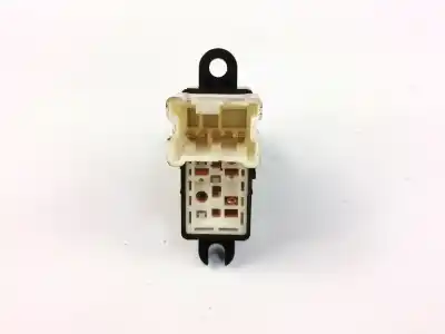 Peça sobressalente para automóvel em segunda mão botão / interruptor elevador vidro dianteiro direito por nissan note (e12) 1.2 referências oem iam 254111fa0a  
