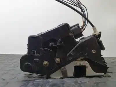 Second-hand car spare part left front door lock for bmw serie 3 berlina (e90) 320d oem iam references   