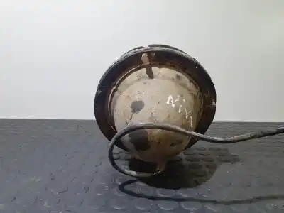 Second-hand car spare part right headlight for lada niva (2121/21213/21214/21215) 5000 oem iam references 133711201  