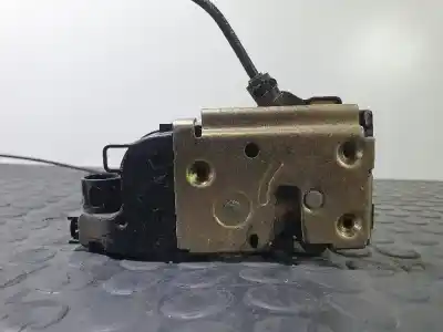 Piesă de schimb auto la mâna a doua încuietoare ușa din dreapta fațã pentru renault scenic ii confort authentique referințe oem iam 2701042134  