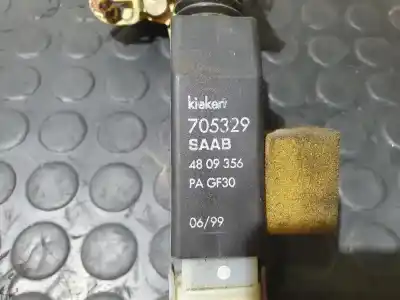 Автозапчастина б/у замок передній праві двері для saab 93 2.2 tid посилання на oem iam 705329  