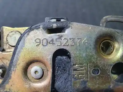 Peça sobressalente para automóvel em segunda mão fechadura da porta dianteira direita por opel astra f berlina básico referências oem iam 90452374