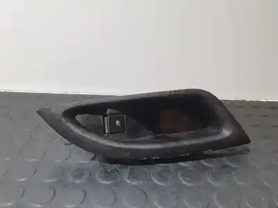 Recambio de automóvil de segunda mano de Mando Elevalunas Delantero Derecho para CORSA ASTRA K SPORTS TOURER Innovation referencias OEM IAM 13008452  