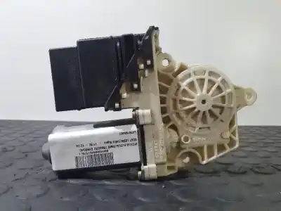 Peça sobressalente para automóvel em segunda mão motor elevador vidro traseiro direito por seat leon (1m1) signo referências oem iam 9776105407  