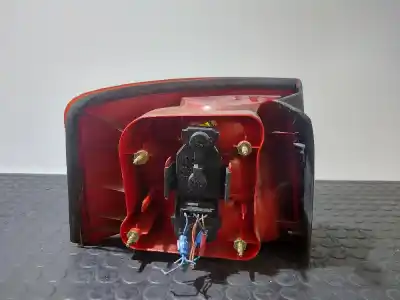 Second-hand car spare part right tailgate light for audi a6 avant (4b5) 2.5 tdi quattro oem iam references 4b9945096  