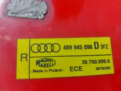 Second-hand car spare part right tailgate light for audi a6 avant (4b5) 2.5 tdi quattro oem iam references 4b9945096  