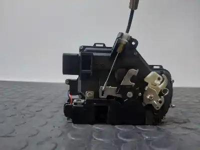 Second-hand car spare part front right door lock for audi a6 avant (4b5) 2.5 tdi quattro oem iam references 4b1837016g  