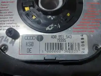 Pezzo di ricambio per auto di seconda mano Volante per AUDI A4 AVANT (B5) 1.9 TDI Quattro Riferimenti OEM IAM 4D0951549  