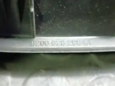 Pezzo di ricambio per auto di seconda mano Interruttore Alzacristalli Anteriore Sinistro per RENAULT CLIO II FASE II (B/CB0) Riferimenti OEM IAM 8200628298  