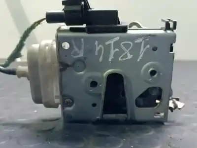 Peça sobressalente para automóvel em segunda mão fechadura da porta dianteira direita por audi a3 (8l) (09.1996->) 1.9 tdi ambiente [1.9 ltr. - 96 kw tdi] referências oem iam 8l1837016  