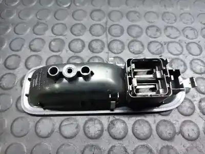 Peça sobressalente para automóvel em segunda mão botão / interruptor elevador vidro dianteiro esquerdo por renault clio iii grandtour 1.5 dci diesel cat referências oem iam 8200356513  
