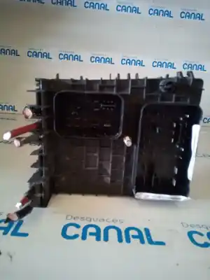 Tweedehands auto-onderdeel relais/zekeringenkastje voor volkswagen golf v berlina (1k1) gti oem iam-referenties 1k0937124h