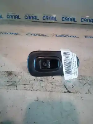 Pezzo di ricambio per auto di seconda mano Interruttore Alzacristalli Anteriore Sinistro per PEUGEOT 206 BERLINA XLine Riferimenti OEM IAM   