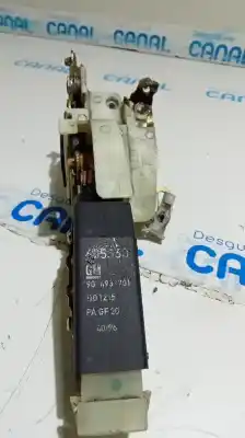 Автозапчасти б/у замок левой передней двери за corsa astra f berlina básico ссылки oem iam 90493701  