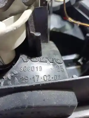 Peça sobressalente para automóvel em segunda mão farolim traseiro direito por volvo v40 familiar referências oem iam 308019  
