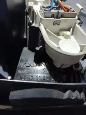 Second-hand car spare part left tailgate light for volvo v40 familiar oem iam references 308019  