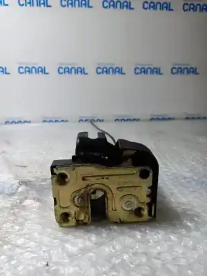 Second-hand car spare part LEFT FRONT DOOR LOCK for RENAULT SCENIC RX4 (JA0)  OEM IAM references   