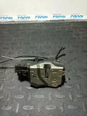 Peça sobressalente para automóvel em segunda mão fechadura da porta dianteira esquerda por bmw serie 3 berlina (e90) 320d referências oem iam 