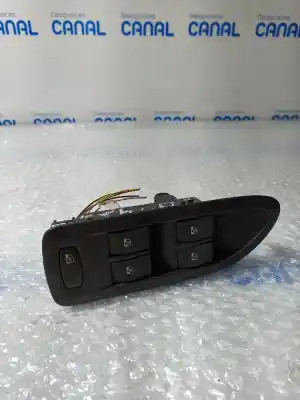 Автозапчастина б/у ПЕРЕДНІ ВІКНИЙ ВМИКАЧ для RENAULT LAGUNA II  Посилання на OEM IAM 8200397299B  