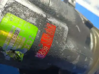 Автозапчастина б/у компресор кондиционера для AUDI A4 AVANT (B5) 1.9 TDI Quattro Посилання на OEM IAM 8D0260805D   Автозапчастина б/у компресор кондиционера для AUDI A4 AVANT (B5) 1.9 TDI Quattro Посилання на OEM IAM 8D0260805D