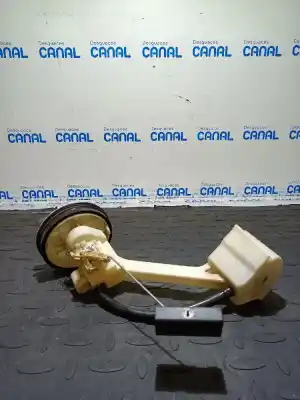 Peça sobressalente para automóvel em segunda mão Boia / Bomba Combustível por VOLKSWAGEN PASSAT BERLINA (3B2) Comfortline Referências OEM IAM 8E0919673D  