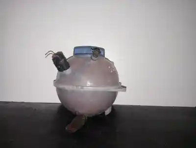 Second-hand car spare part Coolant Expansion Tank for VOLKSWAGEN BORA BERLINA (1J2) Conceptline OEM IAM references 1J0121403  