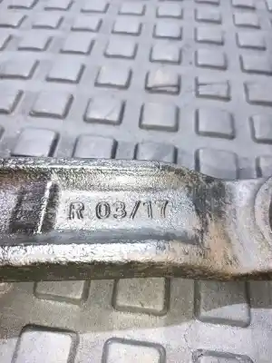 Pezzo di ricambio per auto di seconda mano Braccio Sospensione Inferiore Anteriore Destro per FIAT STILO (192) 1.9 JTD / 1.9 JTD 115 Active Riferimenti OEM IAM R0317  