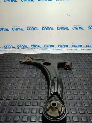 Peça sobressalente para automóvel em segunda mão braço de suspensão inferior dianteiro direito por toyota corolla verso (r1) 2.2 d-4d luna referências oem iam 