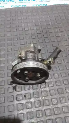 Pezzo di ricambio per auto di seconda mano Pompa Sterzo per VOLKSWAGEN PASSAT BERLINA (3B2) Comfortline Riferimenti OEM IAM 8D0145177  