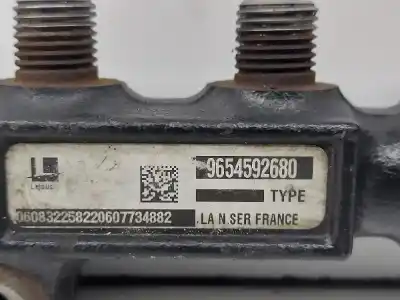 Peça sobressalente para automóvel em segunda mão régua / rampa de injetores por citroen c4 coupe vtr referências oem iam 9654592680  