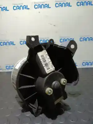 Pezzo di ricambio per auto di seconda mano motore di riscaldamento per opel corsa d corsa d riferimenti oem iam 13335075  27555