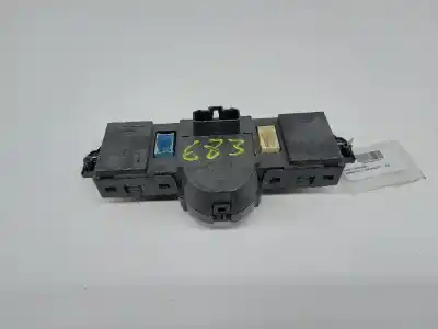 Peça sobressalente para automóvel em segunda mão  por RENAULT CLIO III  Referências OEM IAM 8200296683  