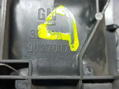Pezzo di ricambio per auto di seconda mano maniglia interna anteriore destra per corsa vectra a sportive riferimenti oem iam 90270174  