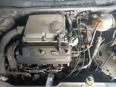Автозапчастина б/у двигун комплект для VOLKSWAGEN POLO BERLINA (6N1) Air Посилання на OEM IAM AEF  