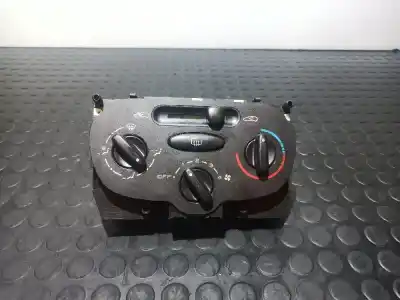 Gebrauchtes Autoersatzteil Klimakontrolle zum PEUGEOT 206 BERLINA X-Line OEM-IAM-Referenzen 4423401  