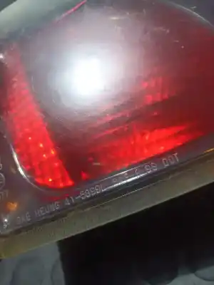 Peça sobressalente para automóvel em segunda mão Farolim Traseiro Esquerdo por DAEWOO LANOS CHEVROLET LANOS (T100) 5P 1.3 I Referências OEM IAM 415899L  